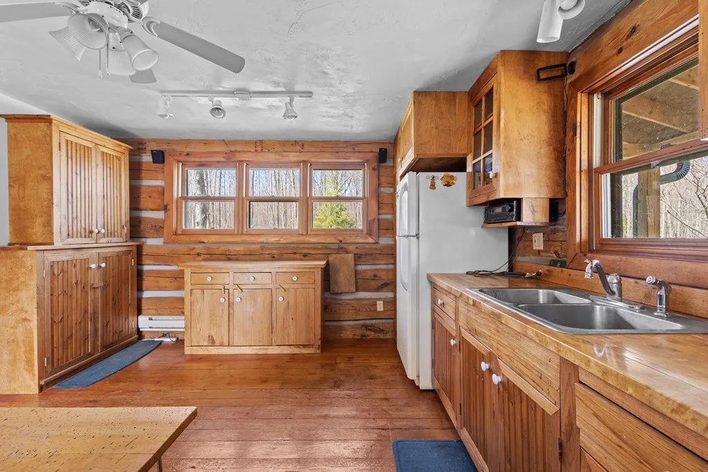1937 Green Tree Rd, Washington Island Wi 54246, 2 Bedrooms Bedrooms, ,2 BathroomsBathrooms,Inland-Residential,For Sale,Green Tree Rd,143898