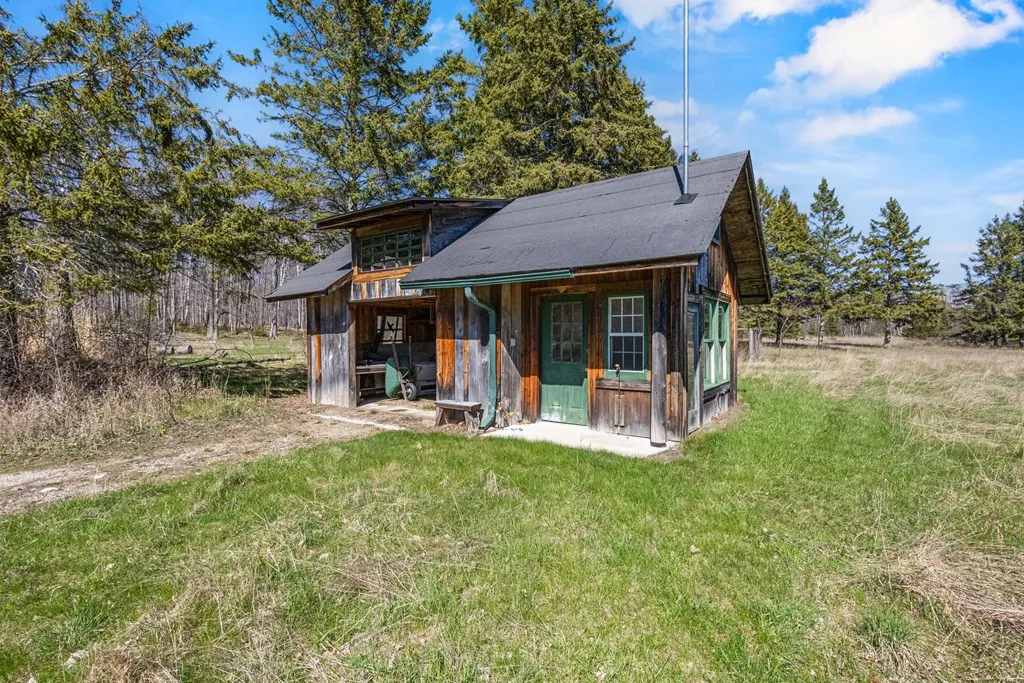 1937 Green Tree Rd, Washington Island Wi 54246, 2 Bedrooms Bedrooms, ,2 BathroomsBathrooms,Inland-Residential,For Sale,Green Tree Rd,143898