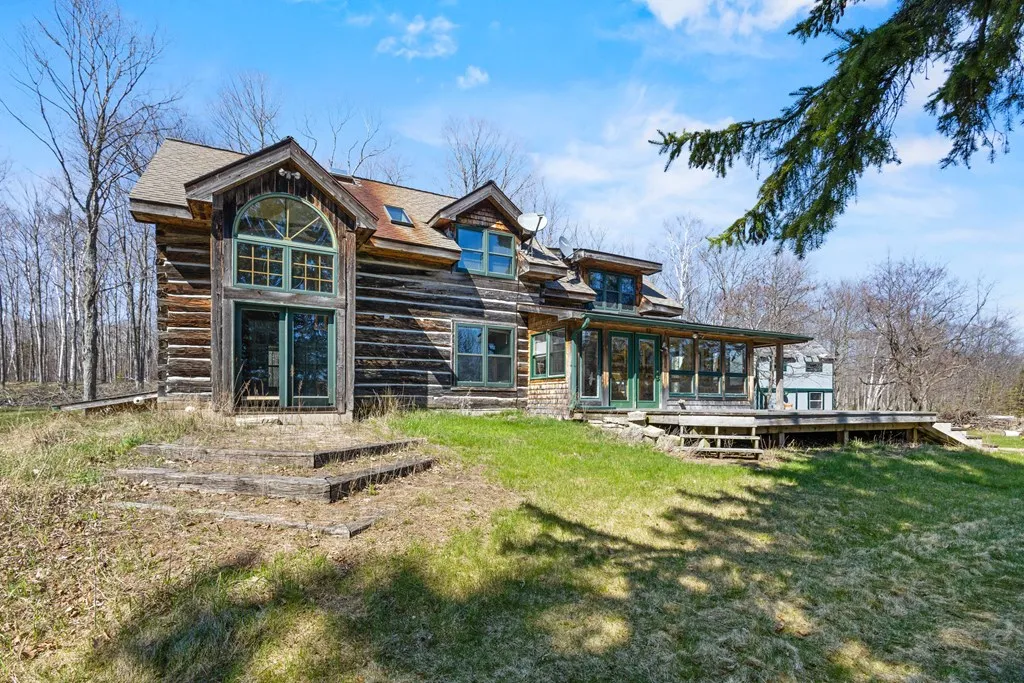 1937 Green Tree Rd, Washington Island Wi 54246, 2 Bedrooms Bedrooms, ,2 BathroomsBathrooms,Inland-Residential,For Sale,Green Tree Rd,143898