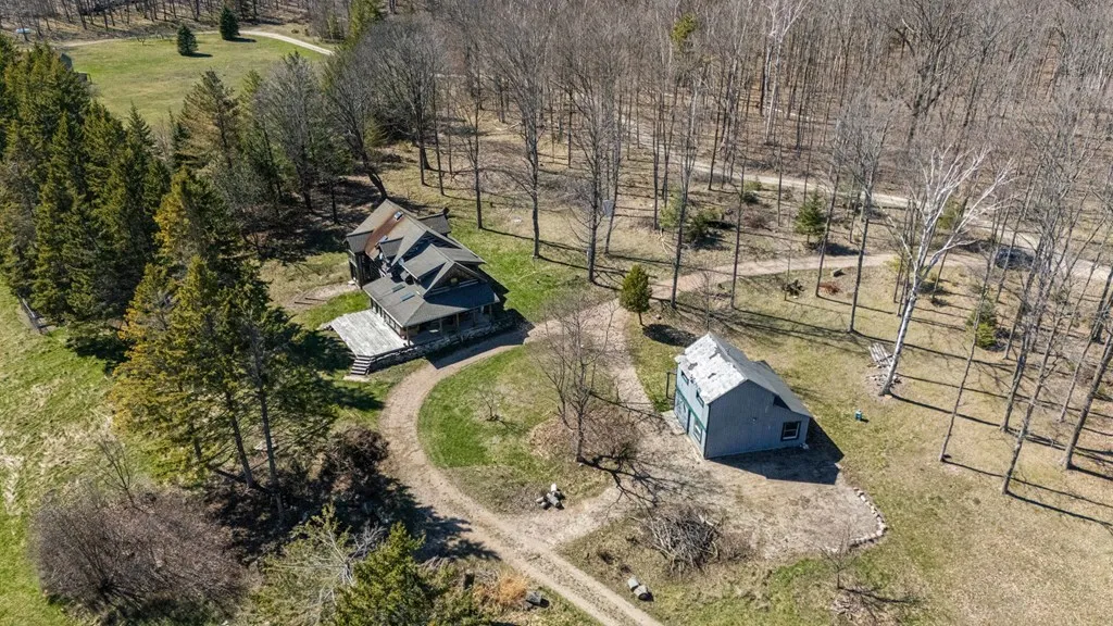 1937 Green Tree Rd, Washington Island Wi 54246, 2 Bedrooms Bedrooms, ,2 BathroomsBathrooms,Inland-Residential,For Sale,Green Tree Rd,143898