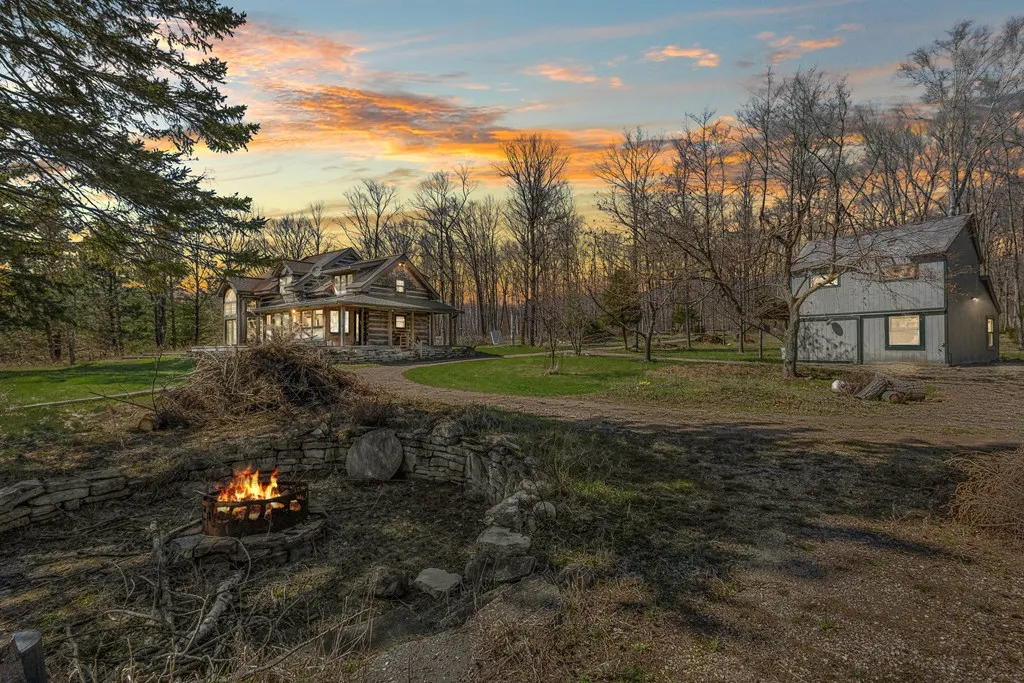 1937 Green Tree Rd, Washington Island Wi 54246, 2 Bedrooms Bedrooms, ,2 BathroomsBathrooms,Inland-Residential,For Sale,Green Tree Rd,143898