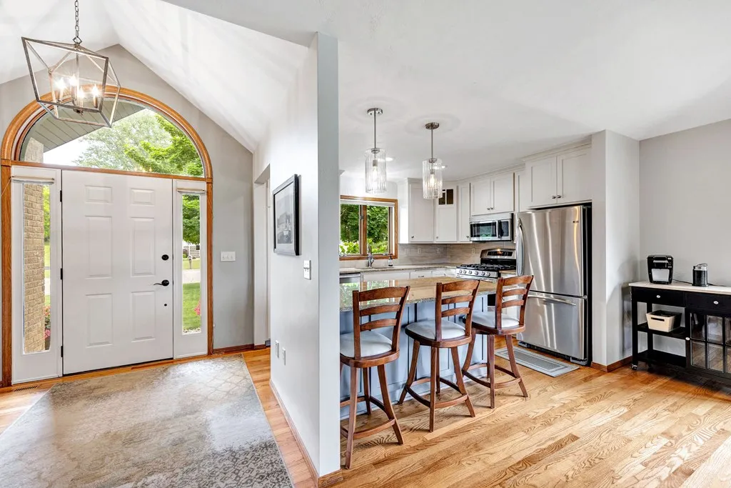 427 16th Dr, Sturgeon Bay, Wisconsin 54235, 4 Bedrooms Bedrooms, ,3 BathroomsBathrooms,Inland-Residential,For Sale,N 16th Dr,144205