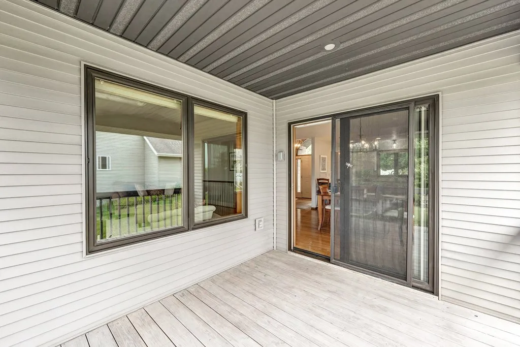 427 16th Dr, Sturgeon Bay, Wisconsin 54235, 4 Bedrooms Bedrooms, ,3 BathroomsBathrooms,Inland-Residential,For Sale,N 16th Dr,144205