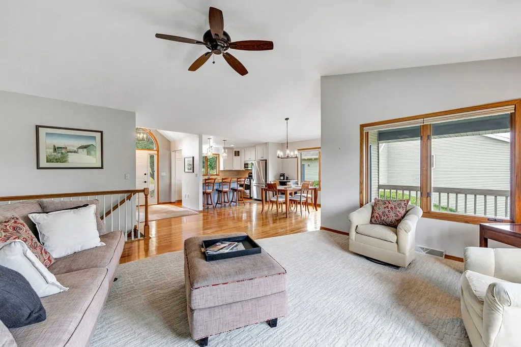 427 16th Dr, Sturgeon Bay, Wisconsin 54235, 4 Bedrooms Bedrooms, ,3 BathroomsBathrooms,Inland-Residential,For Sale,N 16th Dr,144205
