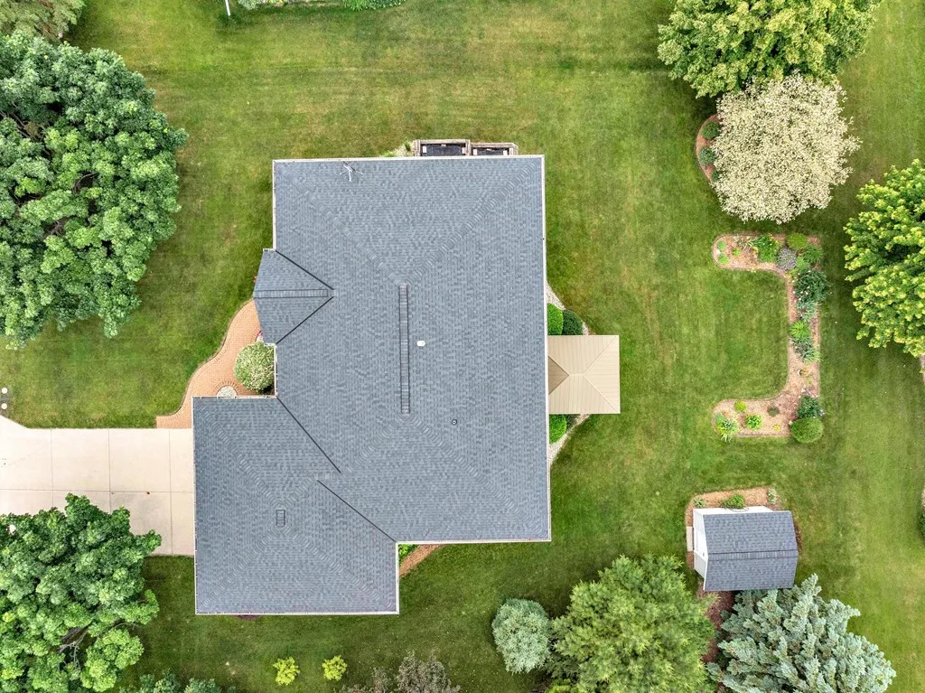 427 16th Dr, Sturgeon Bay, Wisconsin 54235, 4 Bedrooms Bedrooms, ,3 BathroomsBathrooms,Inland-Residential,For Sale,N 16th Dr,144205