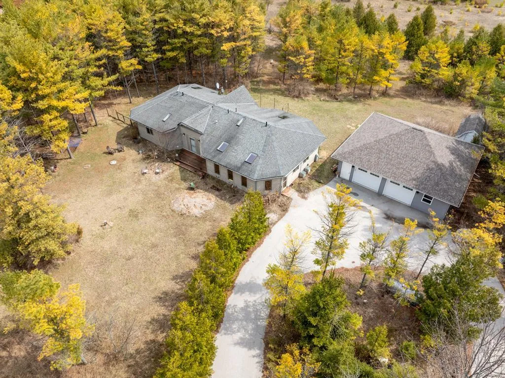 8770 W Meadow Rd, Baileys Harbor Wi 54202, 3 Bedrooms Bedrooms, ,2 BathroomsBathrooms,Inland-Residential,For Sale,W Meadow Rd,143844