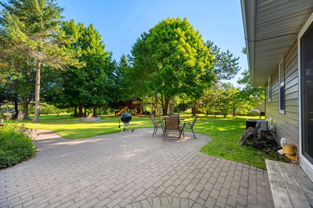4740 Dunn Rd, Sturgeon Bay, Wisconsin 54235, 3 Bedrooms Bedrooms, ,2 BathroomsBathrooms,Inland-Residential,For Sale,Dunn Rd,144500