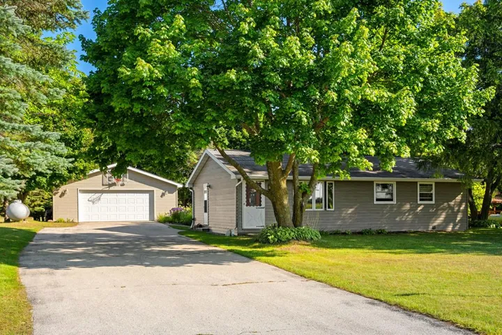4740 Dunn Rd, Sturgeon Bay, Wisconsin 54235, 3 Bedrooms Bedrooms, ,2 BathroomsBathrooms,Inland-Residential,For Sale,Dunn Rd,144500