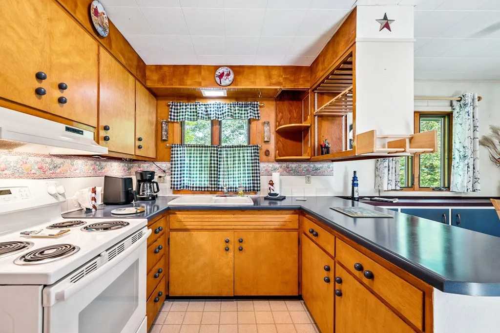 10630 Claflin Ln, Sister Bay, Wisconsin 54234, 2 Bedrooms Bedrooms, ,1 BathroomBathrooms,Inland-Residential,For Sale,Claflin Ln,144342