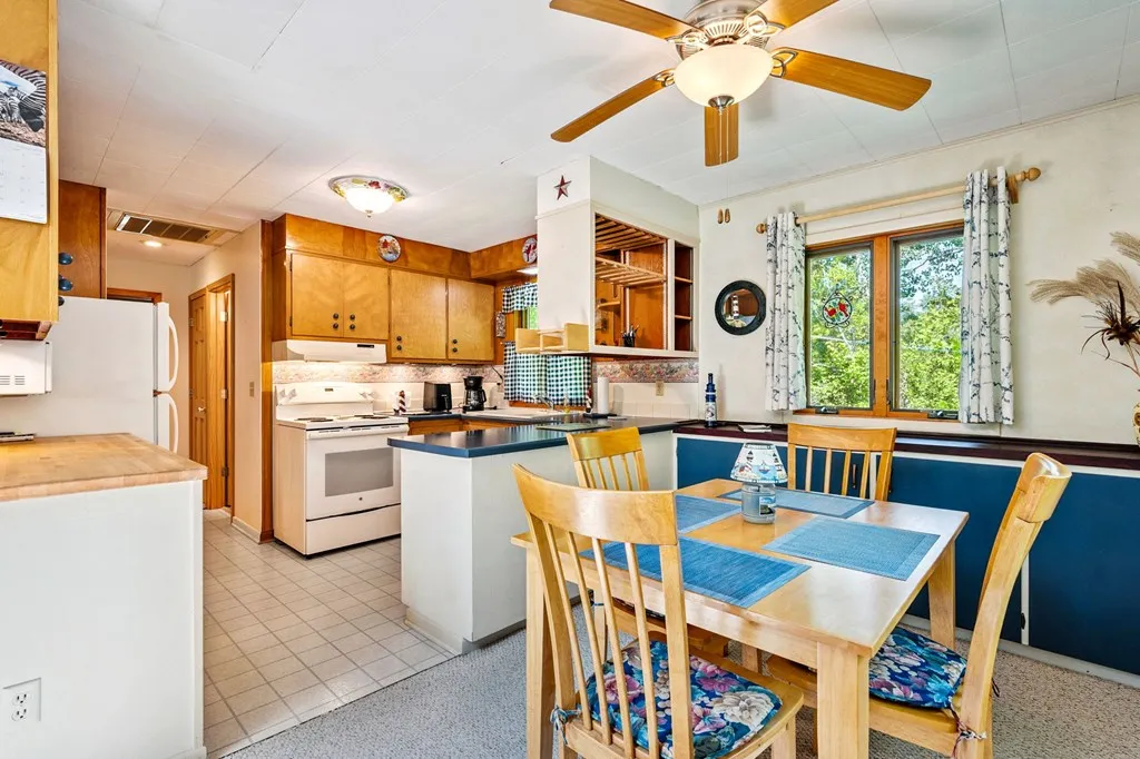 10630 Claflin Ln, Sister Bay, Wisconsin 54234, 2 Bedrooms Bedrooms, ,1 BathroomBathrooms,Inland-Residential,For Sale,Claflin Ln,144342