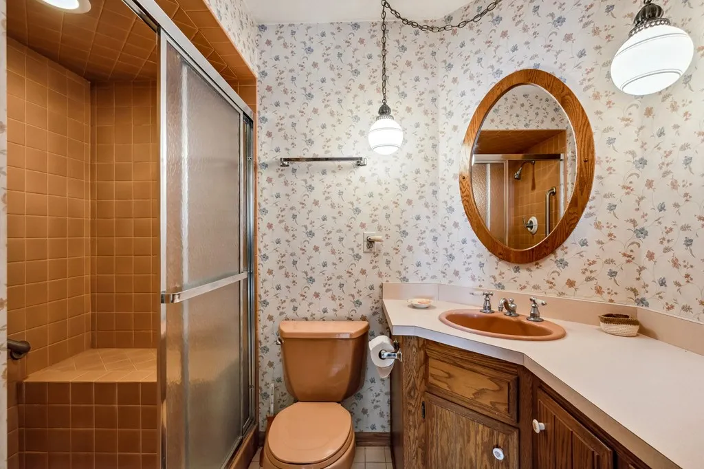 8283 Island View Rd, Fish Creek Wi 54212, 3 Bedrooms Bedrooms, ,4 BathroomsBathrooms,Inland-Residential,For Sale,Island View Rd,143896