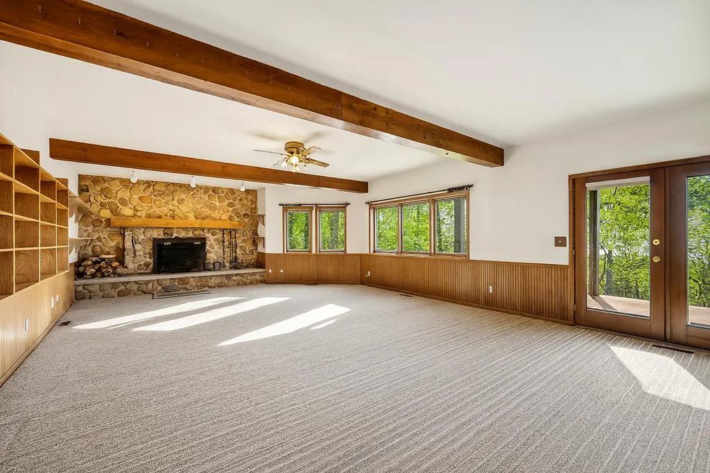 8283 Island View Rd, Fish Creek Wi 54212, 3 Bedrooms Bedrooms, ,4 BathroomsBathrooms,Inland-Residential,For Sale,Island View Rd,143896