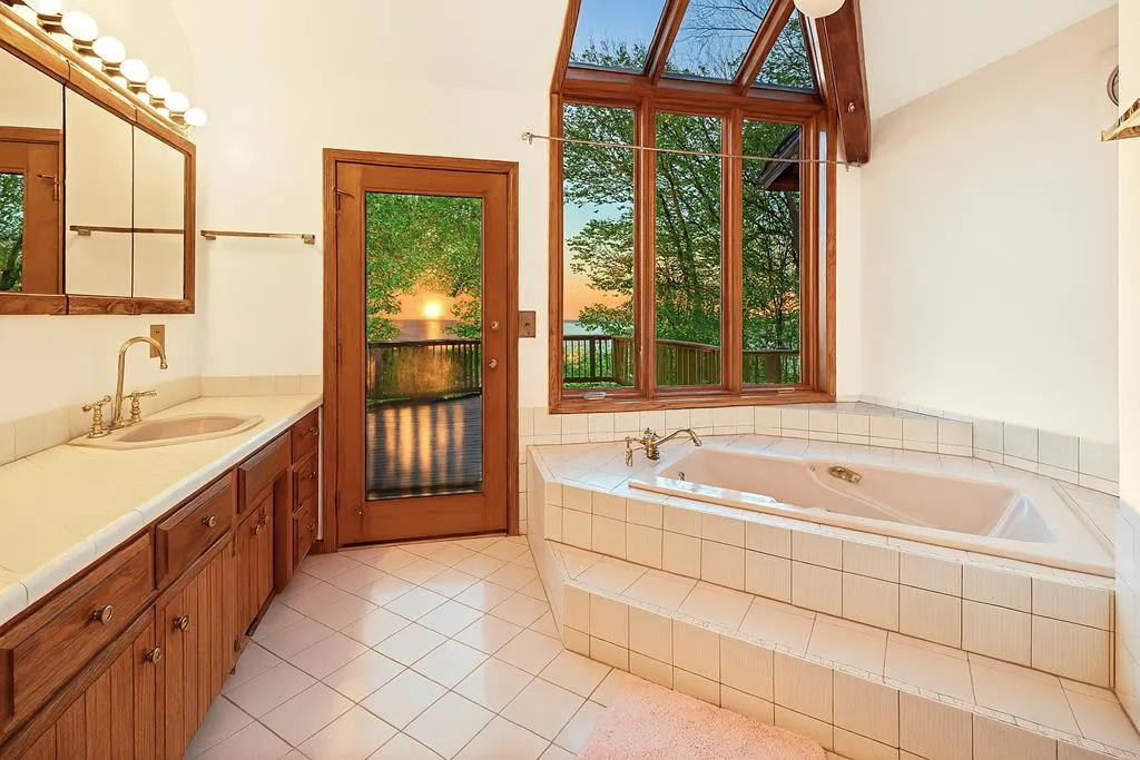 8283 Island View Rd, Fish Creek Wi 54212, 3 Bedrooms Bedrooms, ,4 BathroomsBathrooms,Inland-Residential,For Sale,Island View Rd,143896