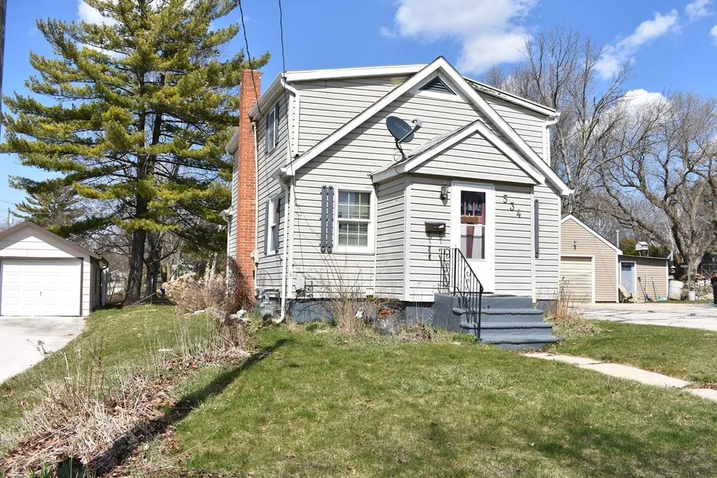 534 Huron St, Sturgeon Bay Wi 54235, 3 Bedrooms Bedrooms, ,1 BathroomBathrooms,Inland-Residential,For Sale,Huron St,141541