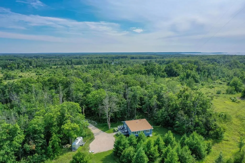 11589 Humbug Rd, Ellison Bay, Wisconsin 54210, 2 Bedrooms Bedrooms, ,1 BathroomBathrooms,Inland-Residential,For Sale,Humbug Rd,144298
