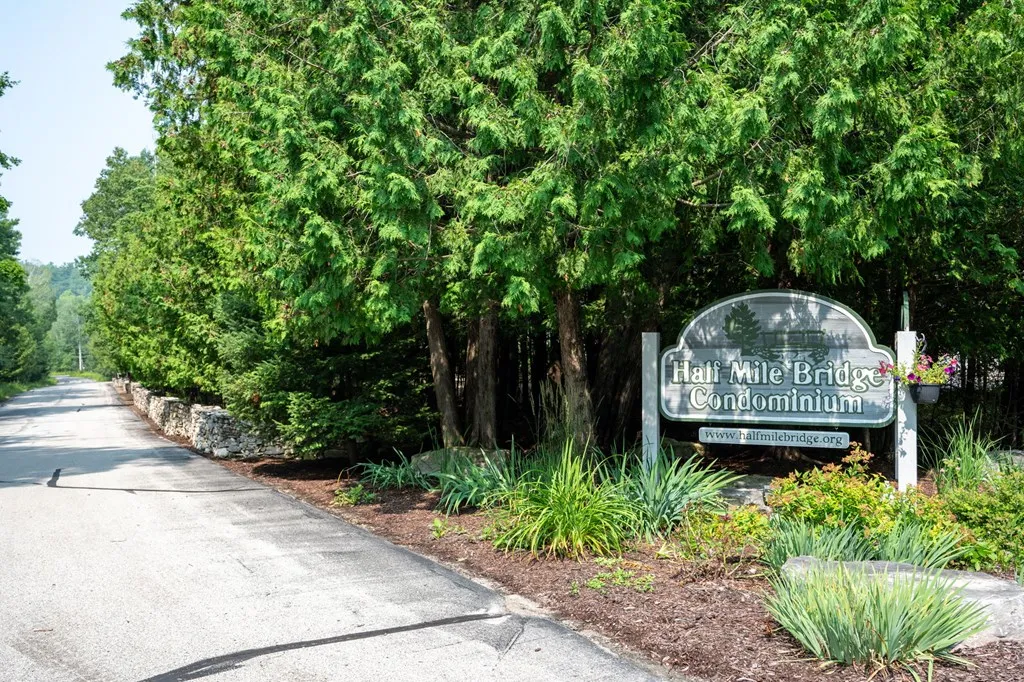 9290 Half Mile Bridge Ln # 305, Fish Creek, Wisconsin 54212, 3 Bedrooms Bedrooms, ,3 BathroomsBathrooms,Condominium,For Sale,Half Mile Bridge Ln,144350