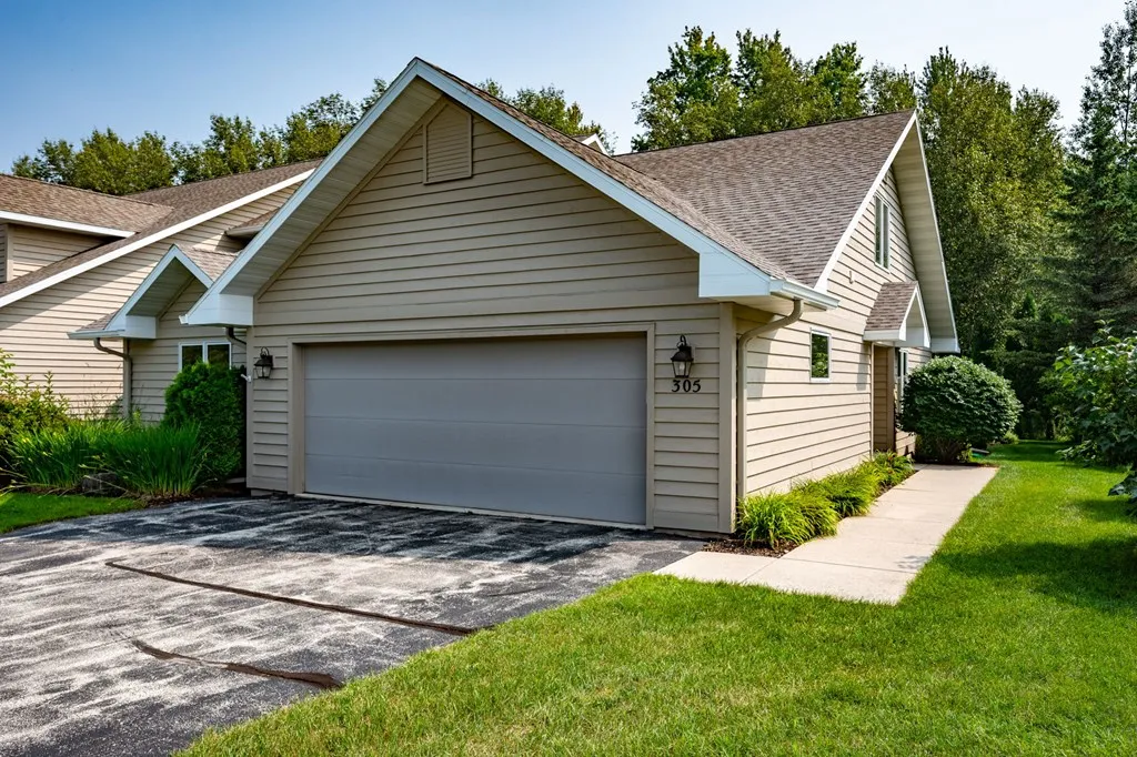 9290 Half Mile Bridge Ln # 305, Fish Creek, Wisconsin 54212, 3 Bedrooms Bedrooms, ,3 BathroomsBathrooms,Condominium,For Sale,Half Mile Bridge Ln,144350