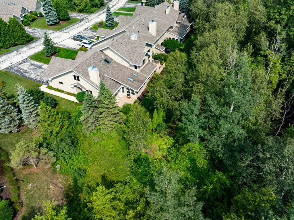 9290 Half Mile Bridge Ln # 305, Fish Creek, Wisconsin 54212, 3 Bedrooms Bedrooms, ,3 BathroomsBathrooms,Condominium,For Sale,Half Mile Bridge Ln,144350