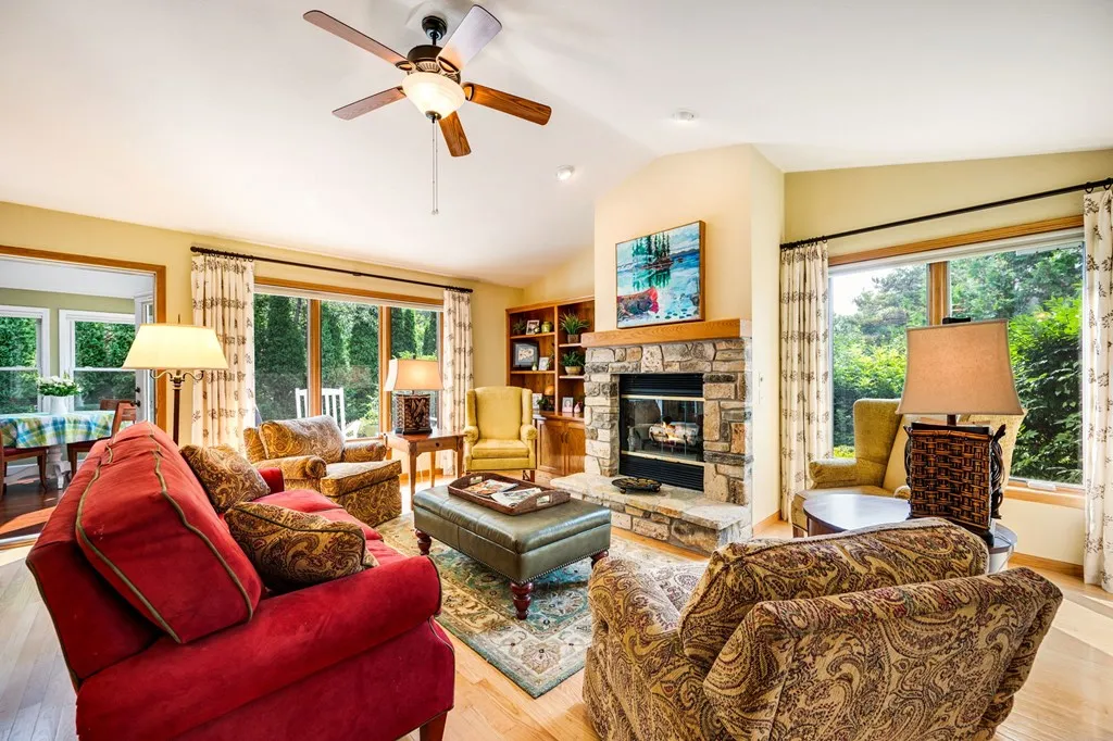 9290 Half Mile Bridge Ln # 305, Fish Creek, Wisconsin 54212, 3 Bedrooms Bedrooms, ,3 BathroomsBathrooms,Condominium,For Sale,Half Mile Bridge Ln,144350