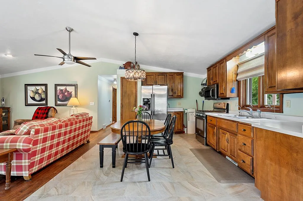 3502 Irish Trail # 39, Sturgeon Bay, Wisconsin 54235, 3 Bedrooms Bedrooms, ,2 BathroomsBathrooms,Condominium,For Sale,Irish Trail,144528