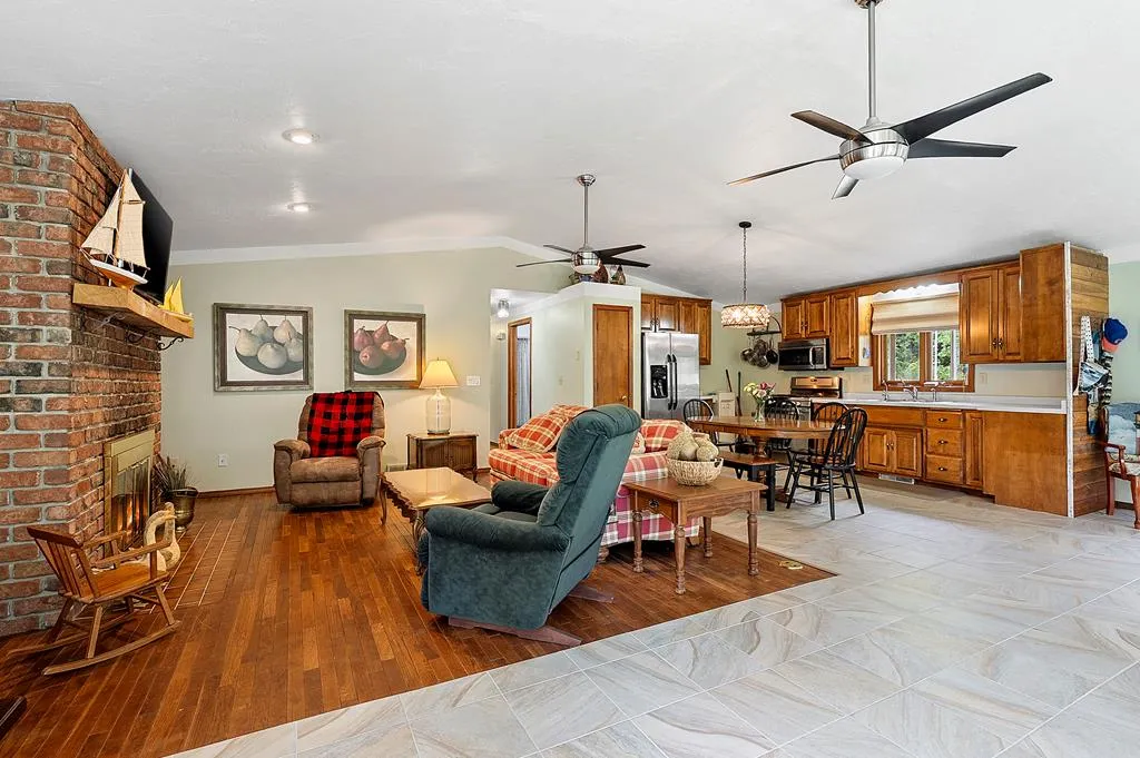 3502 Irish Trail # 39, Sturgeon Bay, Wisconsin 54235, 3 Bedrooms Bedrooms, ,2 BathroomsBathrooms,Condominium,For Sale,Irish Trail,144528