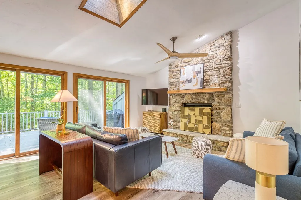 11695 Tipperary Ln, Ellison Bay, Wisconsin 54210, 3 Bedrooms Bedrooms, ,2 BathroomsBathrooms,Inland-Residential,For Sale,Tipperary Ln,144078