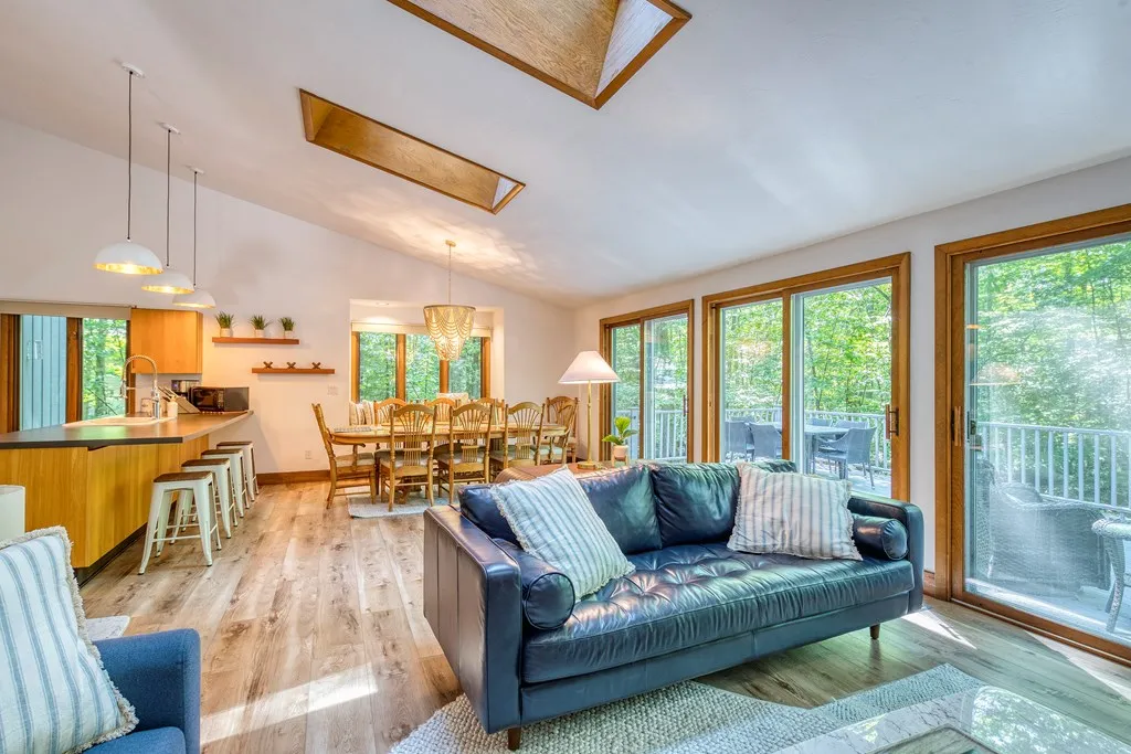 11695 Tipperary Ln, Ellison Bay, Wisconsin 54210, 3 Bedrooms Bedrooms, ,2 BathroomsBathrooms,Inland-Residential,For Sale,Tipperary Ln,144078