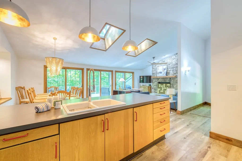 11695 Tipperary Ln, Ellison Bay, Wisconsin 54210, 3 Bedrooms Bedrooms, ,2 BathroomsBathrooms,Inland-Residential,For Sale,Tipperary Ln,144078