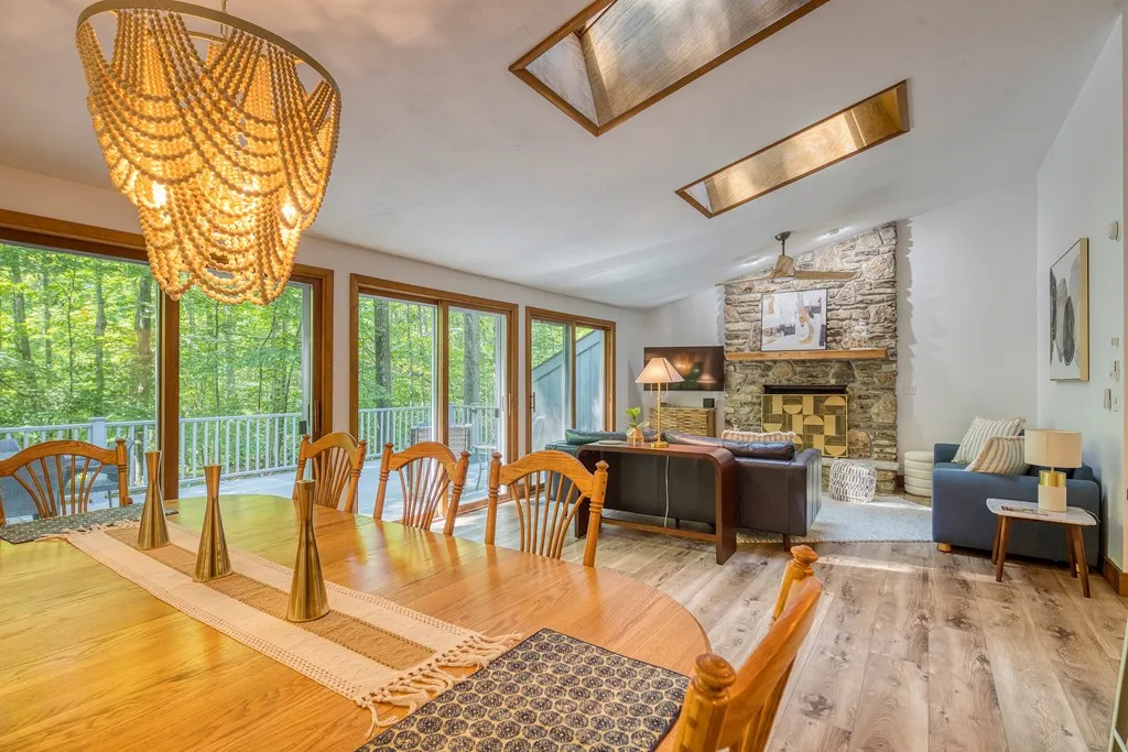 11695 Tipperary Ln, Ellison Bay, Wisconsin 54210, 3 Bedrooms Bedrooms, ,2 BathroomsBathrooms,Inland-Residential,For Sale,Tipperary Ln,144078