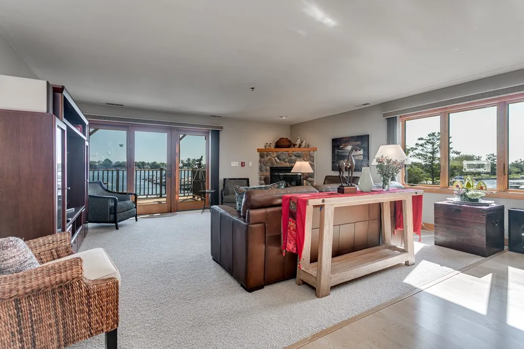 740 Quarterdeck Ln # 1203, Sturgeon Bay, Wisconsin 54235, 3 Bedrooms Bedrooms, ,2 BathroomsBathrooms,Condominium,For Sale,Quarterdeck Ln,144326