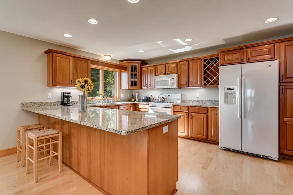 740 Quarterdeck Ln # 1203, Sturgeon Bay, Wisconsin 54235, 3 Bedrooms Bedrooms, ,2 BathroomsBathrooms,Condominium,For Sale,Quarterdeck Ln,144326