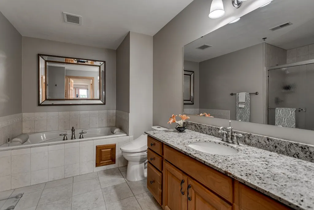 740 Quarterdeck Ln # 1203, Sturgeon Bay, Wisconsin 54235, 3 Bedrooms Bedrooms, ,2 BathroomsBathrooms,Condominium,For Sale,Quarterdeck Ln,144326