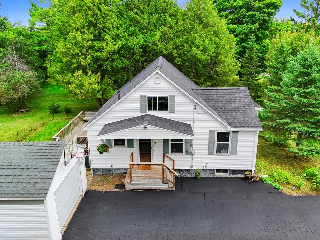 4533 Hwy 57, Sturgeon Bay, Wisconsin 54235, 3 Bedrooms Bedrooms, ,1 BathroomBathrooms,Inland-Residential,For Sale,Hwy 57,144537