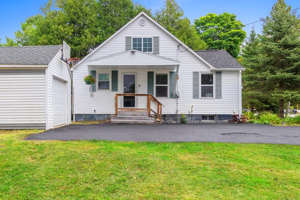 4533 Hwy 57, Sturgeon Bay, Wisconsin 54235, 3 Bedrooms Bedrooms, ,1 BathroomBathrooms,Inland-Residential,For Sale,Hwy 57,144537