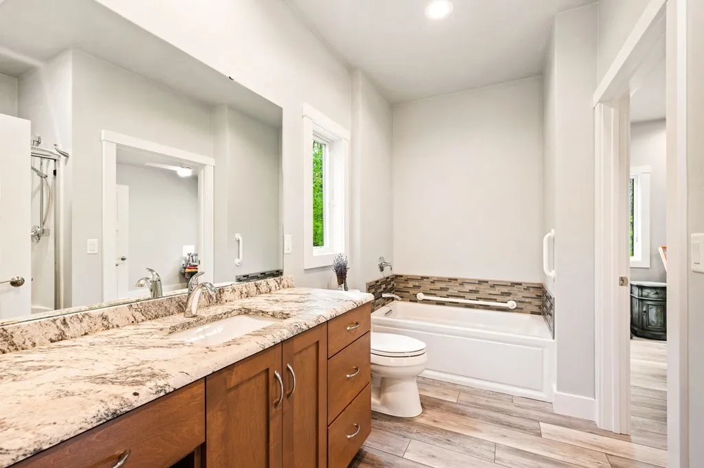 6286 Maple Run Ln, Egg Harbor, Wisconsin 54209, 3 Bedrooms Bedrooms, ,3 BathroomsBathrooms,Inland-Residential,For Sale,Maple Run Ln,143980