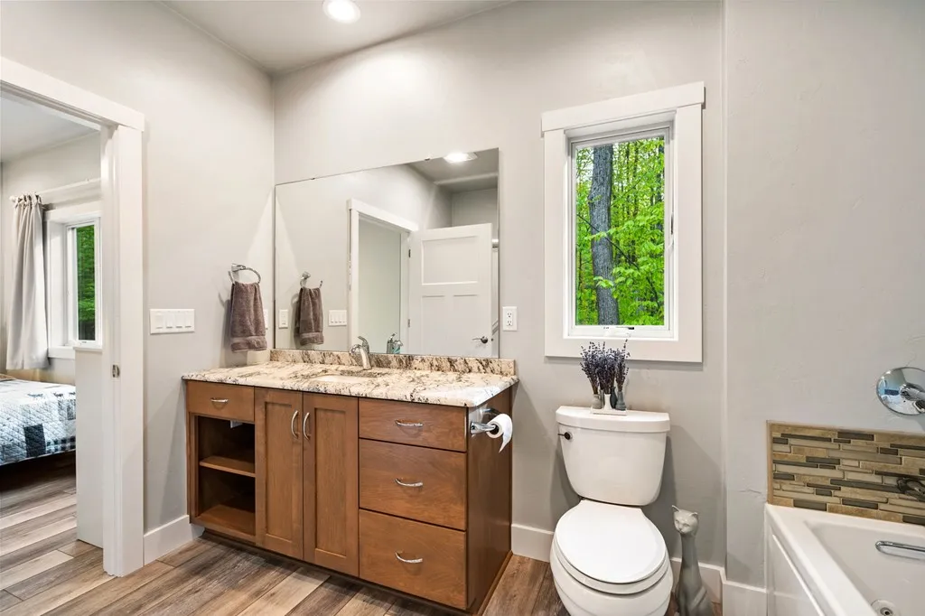 6286 Maple Run Ln, Egg Harbor, Wisconsin 54209, 3 Bedrooms Bedrooms, ,3 BathroomsBathrooms,Inland-Residential,For Sale,Maple Run Ln,143980