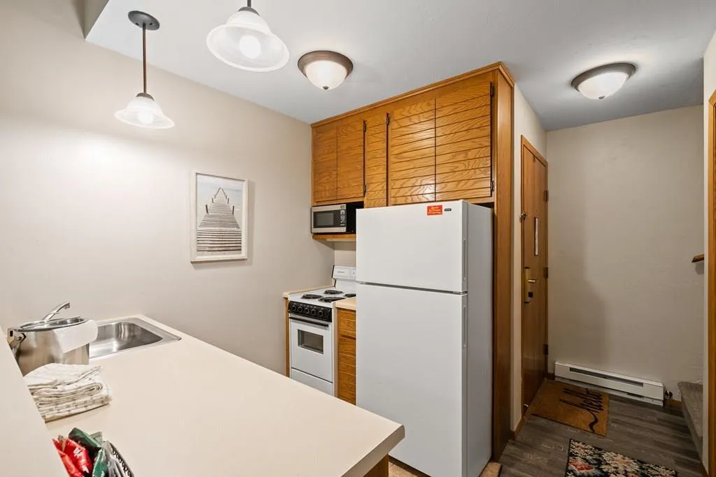 4908 Landmark Cir # 1336, Egg Harbor Wi 54209, 2 Bedrooms Bedrooms, ,1 BathroomBathrooms,Condominium,For Sale,Landmark Cir,143752