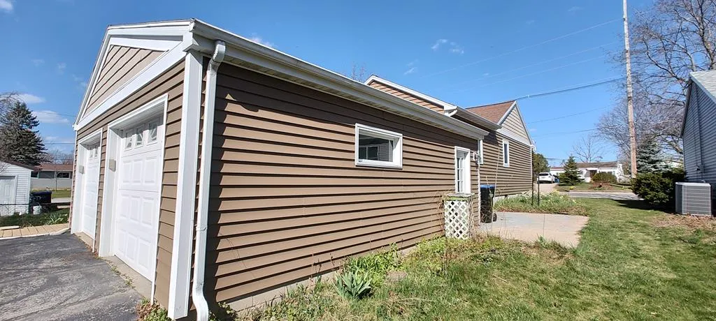 937 N 8th Ave, Sturgeon Bay Wi 54235, 3 Bedrooms Bedrooms, ,2 BathroomsBathrooms,Inland-Residential,For Sale,N 8th Ave,141562