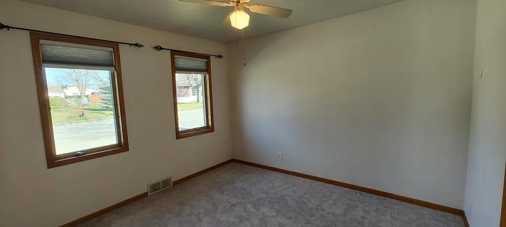937 N 8th Ave, Sturgeon Bay Wi 54235, 3 Bedrooms Bedrooms, ,2 BathroomsBathrooms,Inland-Residential,For Sale,N 8th Ave,141562
