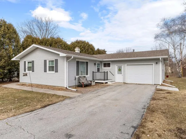 1562 Rhode Island St, Sturgeon Bay Wi 54235, 3 Bedrooms Bedrooms, ,1 BathroomBathrooms,Inland-Residential,For Sale,Rhode Island St,141424
