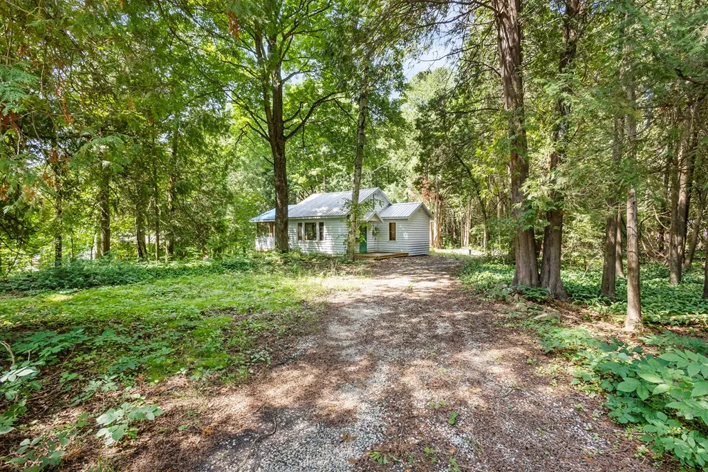 7376 Elms Rd, Sturgeon Bay, Wisconsin 54235, 2 Bedrooms Bedrooms, ,1 BathroomBathrooms,Inland-Residential,For Sale,Elms Rd,144274