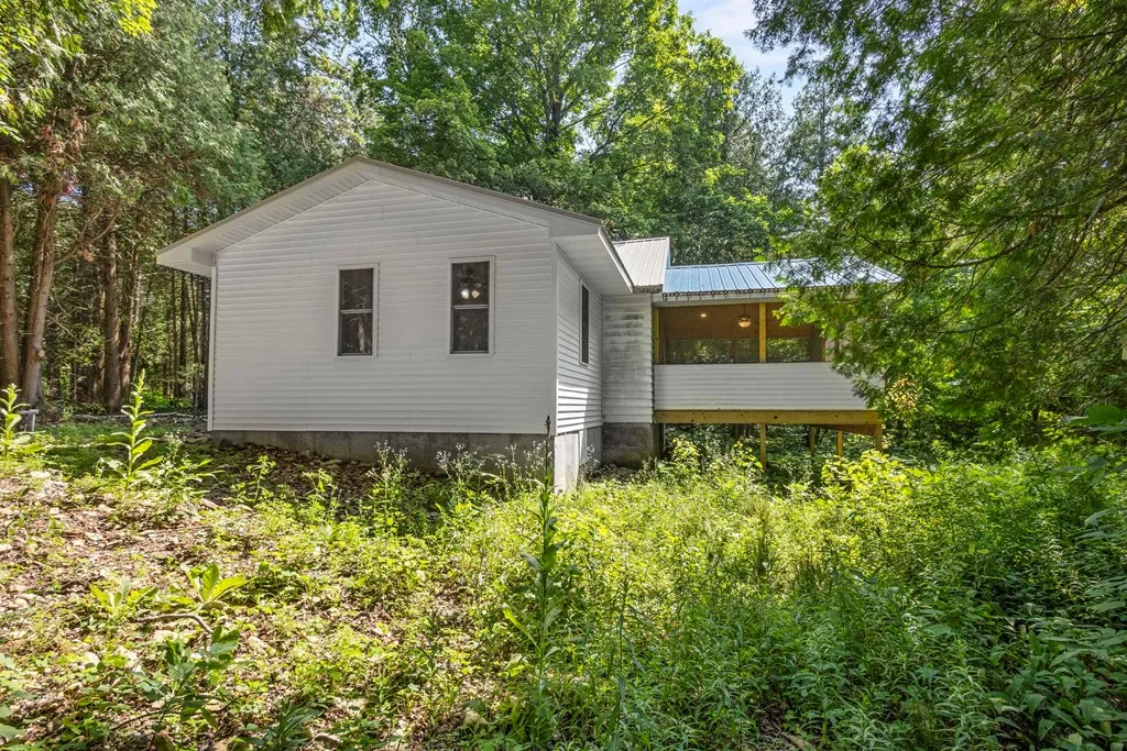 7376 Elms Rd, Sturgeon Bay, Wisconsin 54235, 2 Bedrooms Bedrooms, ,1 BathroomBathrooms,Inland-Residential,For Sale,Elms Rd,144274