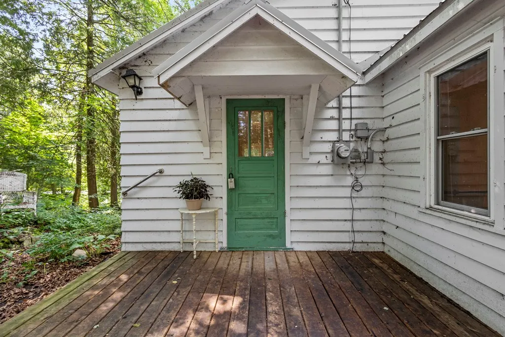7376 Elms Rd, Sturgeon Bay, Wisconsin 54235, 2 Bedrooms Bedrooms, ,1 BathroomBathrooms,Inland-Residential,For Sale,Elms Rd,144274