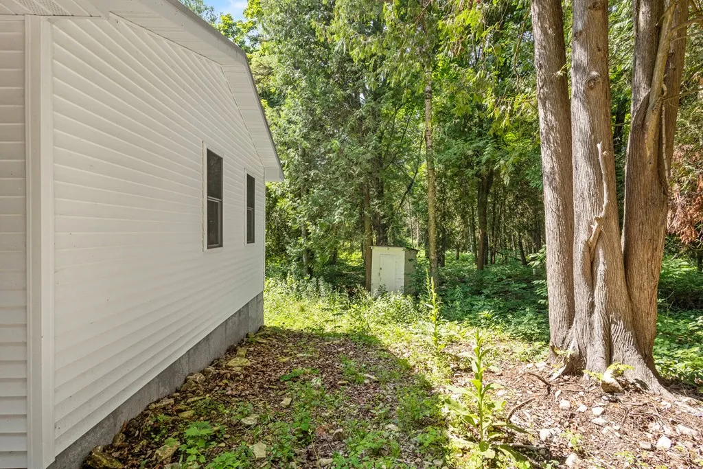 7376 Elms Rd, Sturgeon Bay, Wisconsin 54235, 2 Bedrooms Bedrooms, ,1 BathroomBathrooms,Inland-Residential,For Sale,Elms Rd,144274