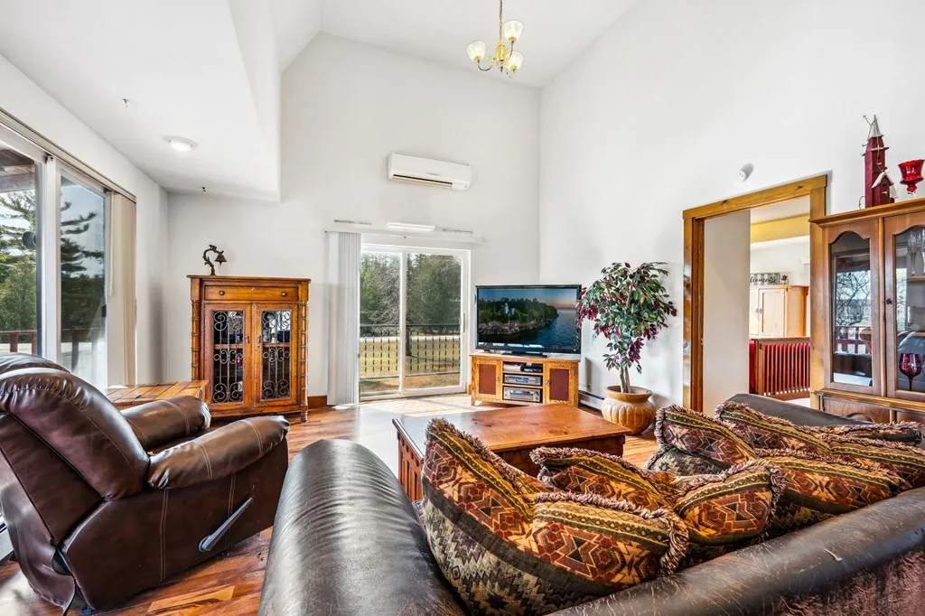 7254 Hammarstrom Rd, Sturgeon Bay Wi 54235, 3 Bedrooms Bedrooms, ,2 BathroomsBathrooms,Inland-Residential,For Sale,Hammarstrom Rd,143777