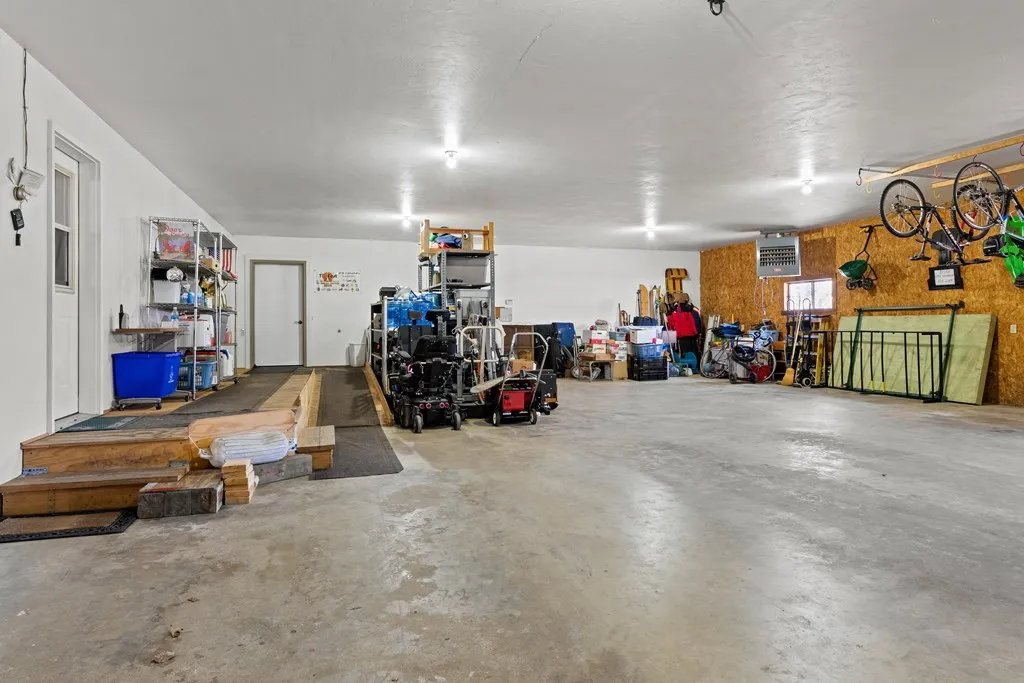 405 N 18th Ave, Sturgeon Bay Wi 54235, 4 Bedrooms Bedrooms, ,4 BathroomsBathrooms,Inland-Residential,For Sale,N 18th Ave,141450
