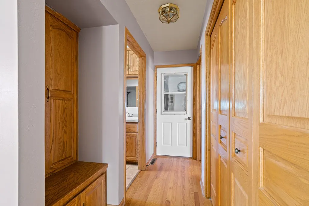 405 N 18th Ave, Sturgeon Bay Wi 54235, 4 Bedrooms Bedrooms, ,4 BathroomsBathrooms,Inland-Residential,For Sale,N 18th Ave,141450
