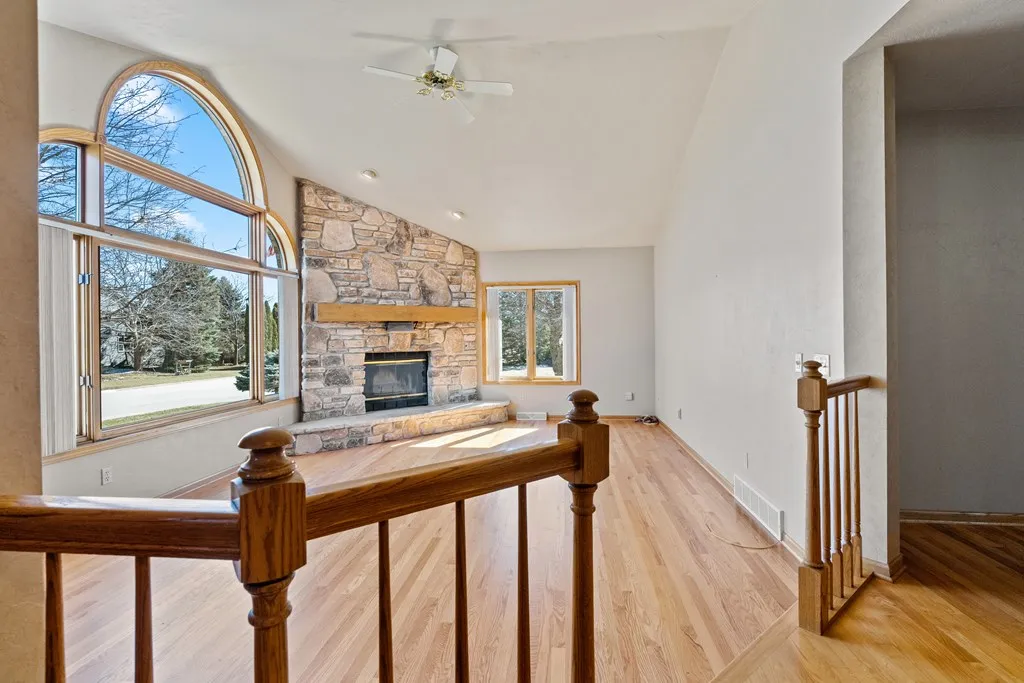405 N 18th Ave, Sturgeon Bay Wi 54235, 4 Bedrooms Bedrooms, ,4 BathroomsBathrooms,Inland-Residential,For Sale,N 18th Ave,141450