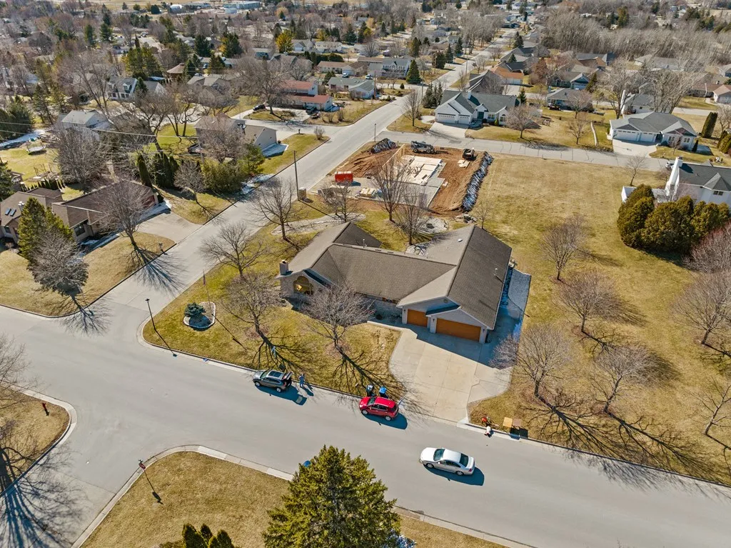 405 N 18th Ave, Sturgeon Bay Wi 54235, 4 Bedrooms Bedrooms, ,4 BathroomsBathrooms,Inland-Residential,For Sale,N 18th Ave,141450