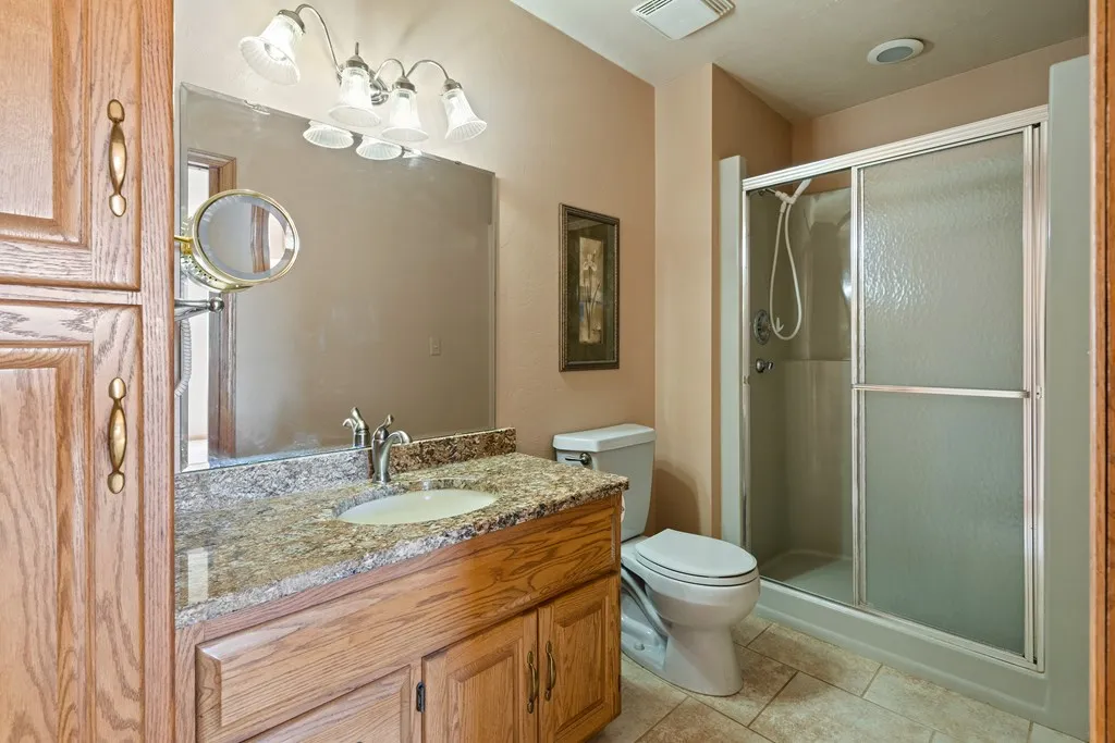 405 N 18th Ave, Sturgeon Bay Wi 54235, 4 Bedrooms Bedrooms, ,4 BathroomsBathrooms,Inland-Residential,For Sale,N 18th Ave,141450